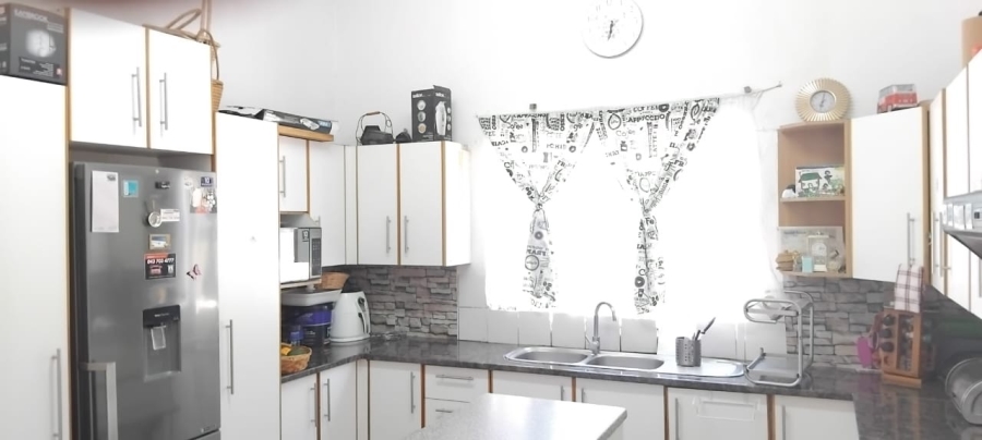 3 Bedroom Property for Sale in King Williams Town Central Eastern Cape
